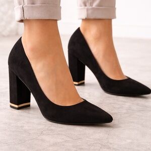 Marc Fisher Gildy black suede pointed-toe pump gold trim chunky heel SIZE 5.5